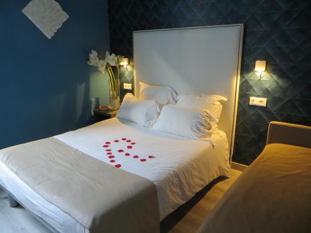 Hotel De Charme Regency Roquebrune-Cap-Martin Quarto foto